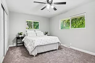 1141 W 300 N, La Porte, IN 46350 - Photo 11