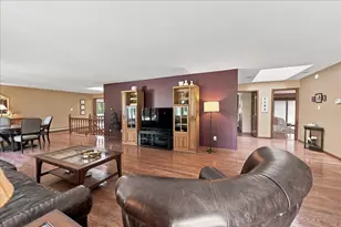 10630 W 93rd Ave, Saint John, IN 46373 - Photo 9