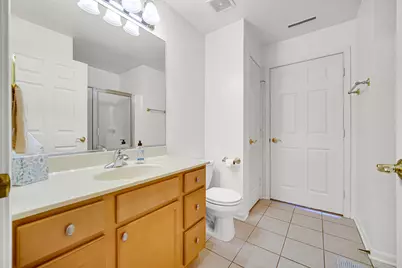 9810 Wildwood Circle #2c, Munster, IN 46321 - Photo 11