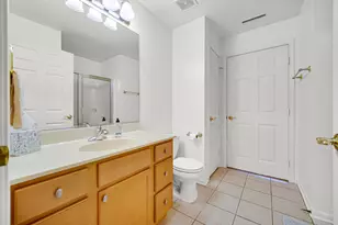 9810 Wildwood Cir, Munster, IN 46321 - Photo 11