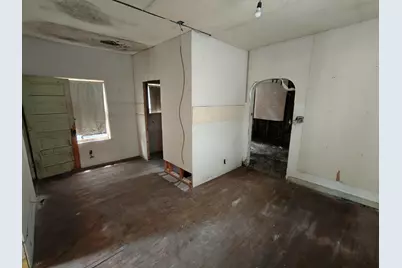 216 Ellsworth Street, Gary, IN 46404 - Photo 7