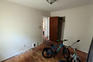 840 E 44th Pl, Gary, IN 46409 - Photo 11