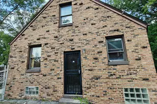 840 E 44th Pl, Gary, IN 46409 - Photo 3