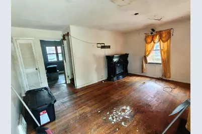 840 E 44th Place, Gary, IN 46409 - Photo 5