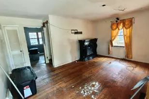 840 E 44th Pl, Gary, IN 46409 - Photo 5
