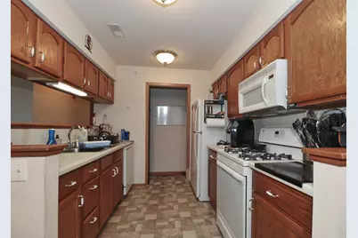 2021 W 75th Place #25, Merrillville, IN 46410 - Photo 7
