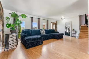 2440 Springhill Dr, Schererville, IN 46375 - Photo 5