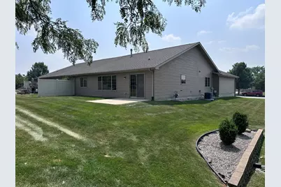 9783 Hart Street, Saint John, IN 46373 - Photo 5