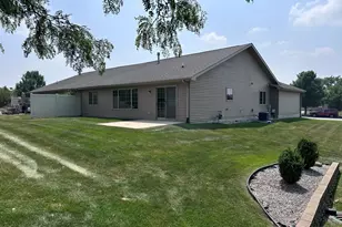 9783 Hart St, Saint John, IN 46373 - Photo 5