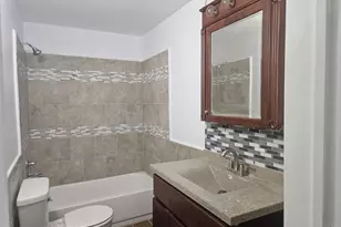 8416 E Lindstrom Ln, New Carlisle, IN 46552 - Photo 31