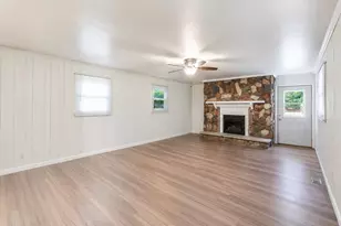 1714 Monroe St, La Porte, IN 46350 - Photo 23