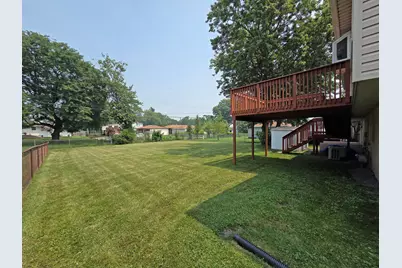 641 205th Place, Dyer, IN 46311 - Photo 5
