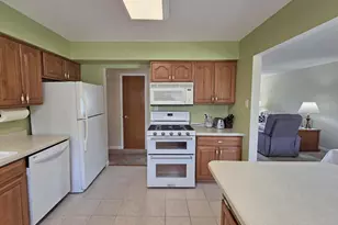 641 205th Pl, Dyer, IN 46311 - Photo 15