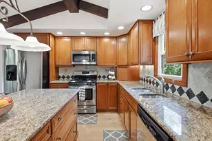 23 Deer Trail, Ogden Dunes, IN 46368 - Photo 7
