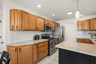 10870 Park St, Crown Point, IN 46307 - Photo 11