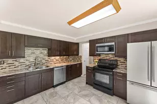 6876 Gaylord Ave, Portage, IN 46368 - Photo 9