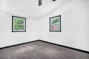 400 Woodlawn Ave, Chesterton, IN 46304 - Photo 21