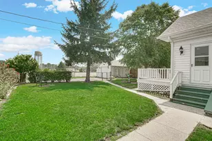 2417 Putnam St, Lake Station, IN 46405 - Photo 23