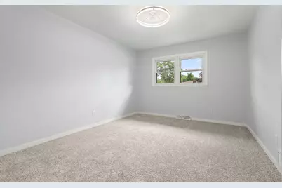 6384 Fallen Timbers Avenue, Portage, IN 46368 - Photo 13