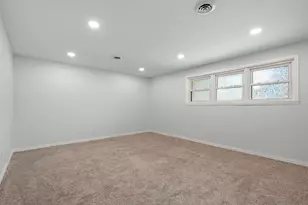 6384 Fallen Timbers Ave, Portage, IN 46368 - Photo 19