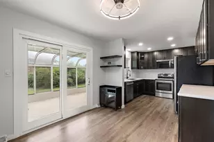 6384 Fallen Timbers Ave, Portage, IN 46368 - Photo 9