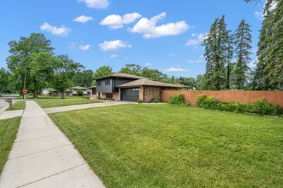 6384 Fallen Timbers Avenue, Portage, IN 46368 - Photo 3