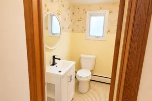 5075 Hayes St, Gary, IN 46408 - Photo 9