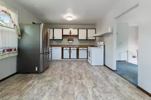 505 W South St, Hebron, IN 46341 - Photo 17