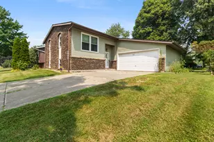 505 W South St, Hebron, IN 46341 - Photo 27