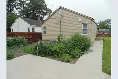 3653 Iowa Street, Lake Station, IN 46405 - Photo 33