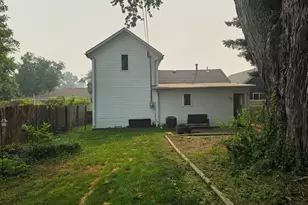 107 Francis St, Chesterton, IN 46304 - Photo 5