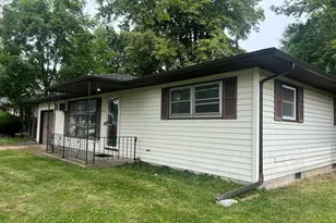830 W 39th Ave, Hobart, IN 46342 - Photo 3
