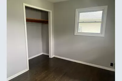 830 W 39th Avenue, Hobart, IN 46342 - Photo 13