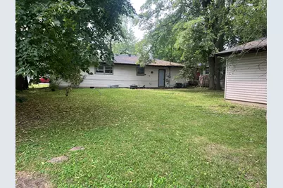 830 W 39th Avenue, Hobart, IN 46342 - Photo 21