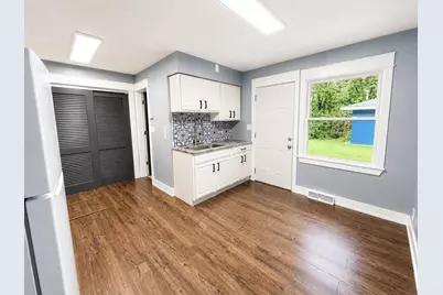 132-136 S Elgin Street, Griffith, IN 46319 - Photo 9