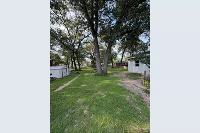 1009 Riverlane Drive, Lake Station, IN 46405 - Photo 3