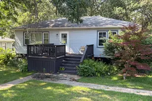1009 Riverlane Dr, Lake Station, IN 46405 - Photo 1
