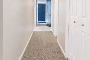 9935 Hunters Run, Saint John, IN 46373 - Photo 11