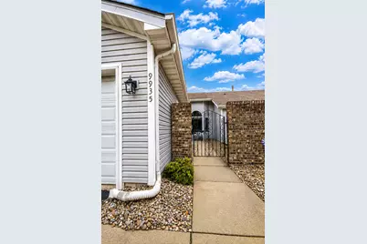 9935 Hunters Run, Saint John, IN 46373 - Photo 3