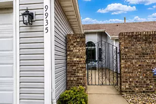 9935 Hunters Run, Saint John, IN 46373 - Photo 3