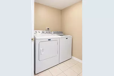 9935 Hunters Run, Saint John, IN 46373 - Photo 11