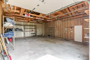7803 Colorado St, Merrillville, IN 46410 - Photo 31
