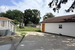 201 Garden St, North Judson, IN 46366 - Photo 43
