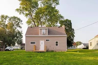 207 E Allen Street, Kentland, IN 47951 - Photo 5