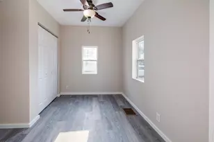 207 E Allen St, Kentland, IN 47951 - Photo 19