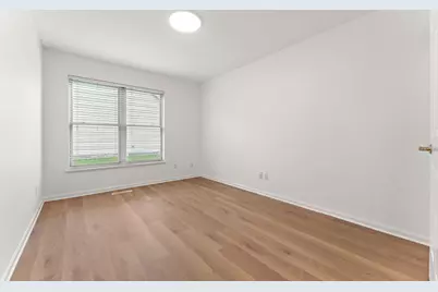 10011 Wildwood Lane, Highland, IN 46322 - Photo 23