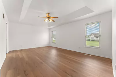 10011 Wildwood Lane, Highland, IN 46322 - Photo 13