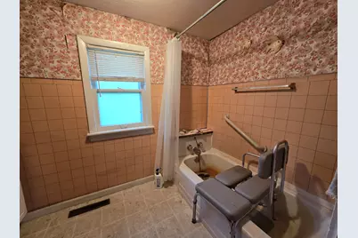 196 N 750 W, Valparaiso, IN 46385 - Photo 13
