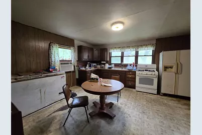 196 N 750 W, Valparaiso, IN 46385 - Photo 9