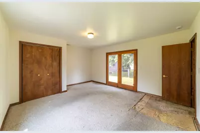 7538 Marshall Avenue, Hammond, IN 46323 - Photo 9